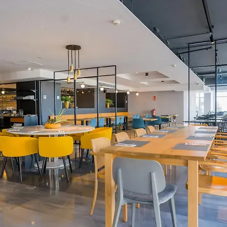 Hotel Riazor 4*